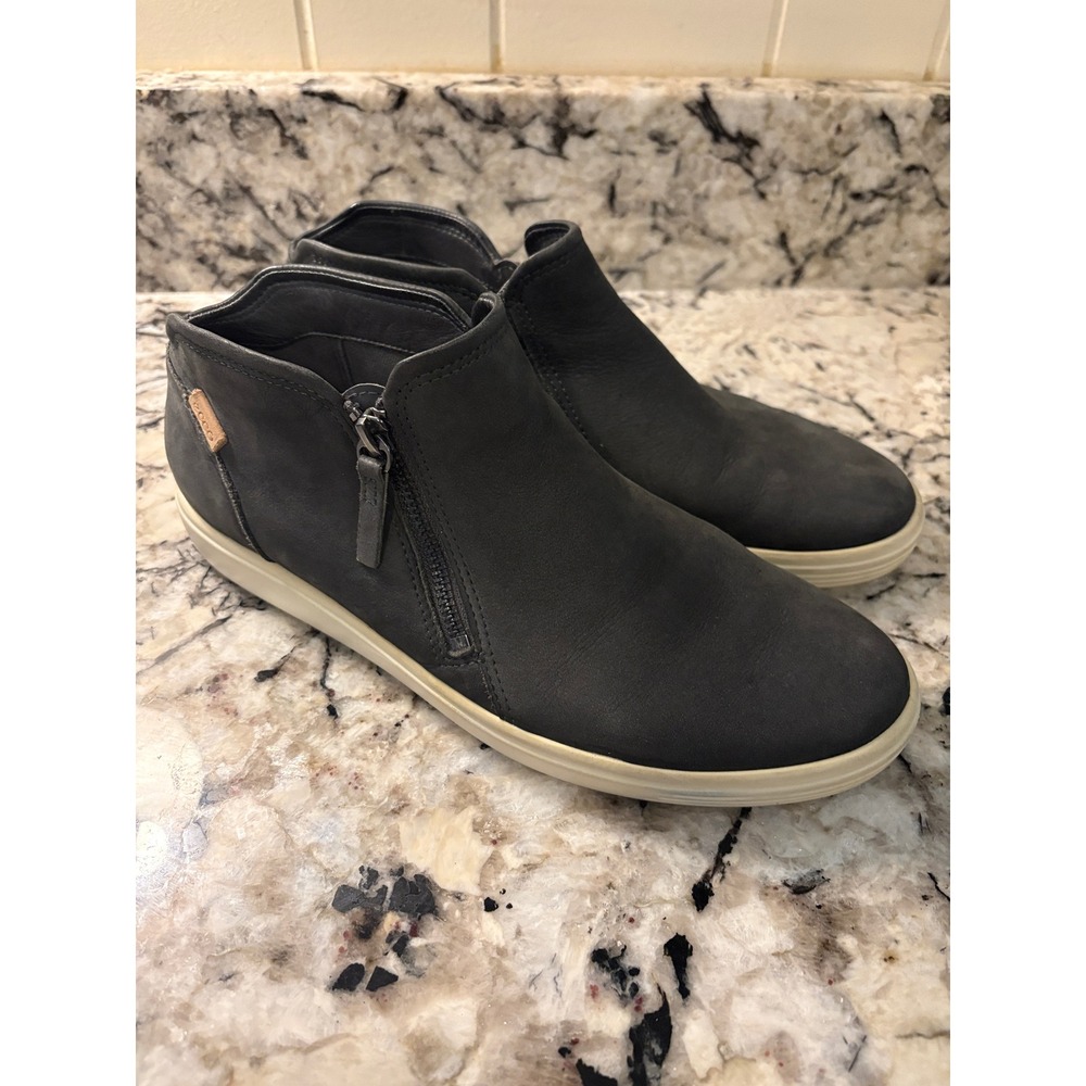 ECCO Soft 7 Low Zip Sneaker Bootie US 11 Falcon Grey Leather Minimalist Gorpcore